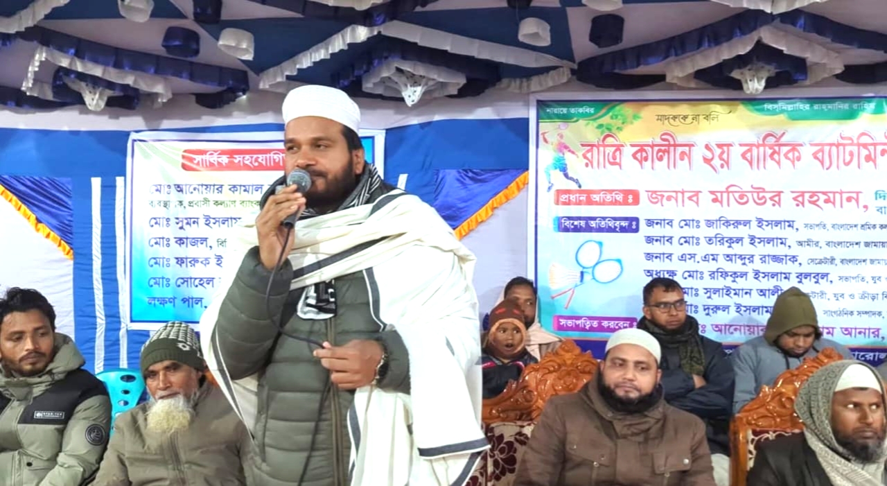 রামচন্দ্রপুরে রাত্রিকালীন ব্যাডমিন্টন টুর্নামেন্টে খেলাধুলার মাধ্যমে যুবসমাজ গঠনের আহ্বান