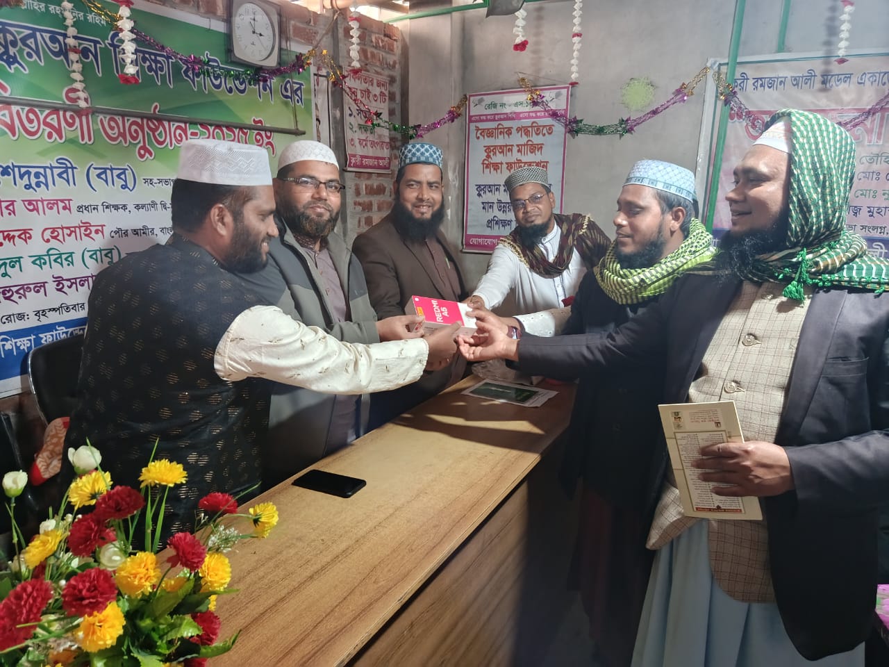 বীরগঞ্জে বৈজ্ঞানিক পদ্ধতিতে কুরআন শিক্ষা ফাউন্ডেশনের বার্ষিক পুরস্কার বিতরণী অনুষ্ঠান অনুষ্ঠিত