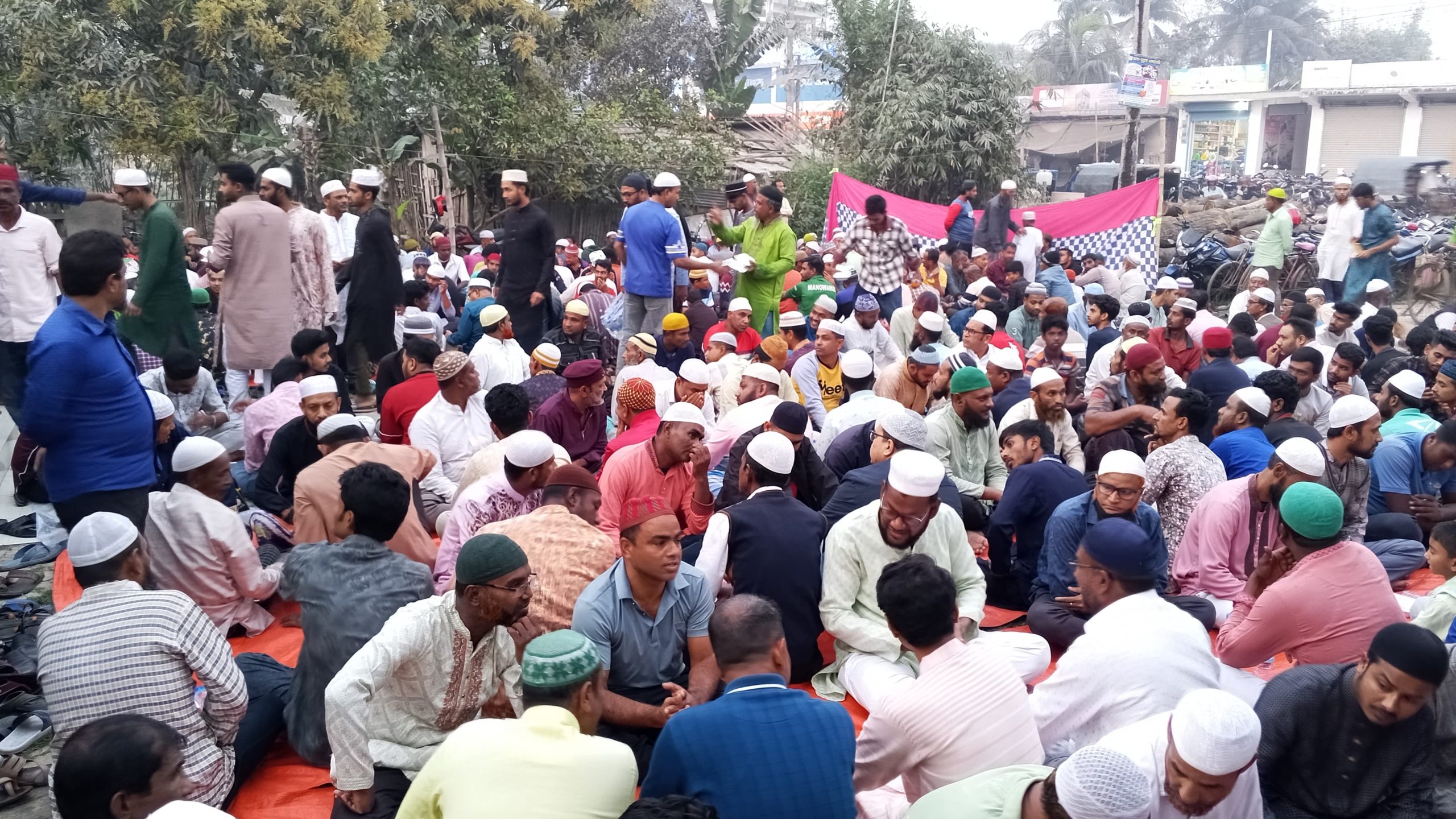 শ্যামনগরে মরহুমা মমতাজ ওয়াহেদের সপ্তম মৃত্যুবার্ষিকীতে দোয়া ও ইফতার মাহফিল অনুষ্ঠিত