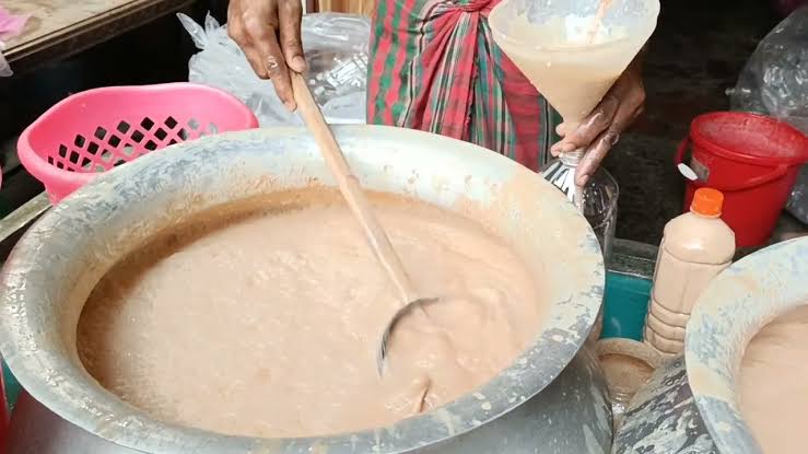 রমজানে তুঙ্গে সিরাজগঞ্জ সলপের ঘোলের চাহিদা, জমজমাট বেচাকেনা