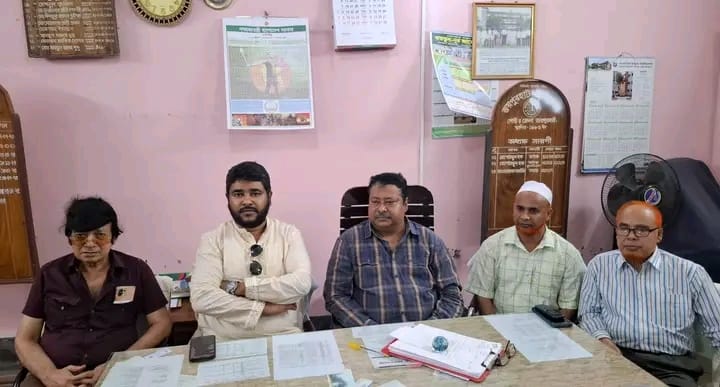 জয়পুরহাট শহীদ জিয়া ডিগ্রি কলেজের গভর্নিং বডির পরিচিতি সভা