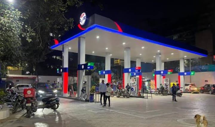 দেশের সব পেট্রোল পাম্পের জন্য ট্যাগ অফিসার নিয়োগের সিদ্ধান্ত নেওয়া হয়েছে