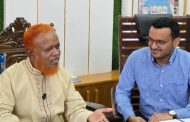 চাঁপাইনবাবগঞ্জ পাসপোর্ট অফিসে ঘুষ-দুর্নীতি ও হয়রানি বন্ধের নির্দেশ---এমপি নূরুল ইসলাম বুলবুল