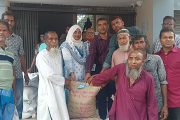 শ্যামনগরে কৃষি প্রণোদনায় ২৫০ কৃষকের মাঝে বিনামূল্যে বীজ ও সার বিতরণ