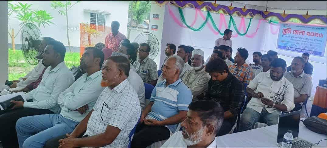 সুন্দরবনে বনবিভাগের গুলিতে কাঁকড়া আহরোনকারী জেলে নিহত,বিক্ষুব্ধ জনতার হামলায় ৫বনকর্মচারী আহত