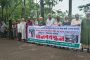 বাকেরগঞ্জে চয়ন খানকে হত্যা চেষ্টাকারী সন্ত্রাসী ও মাদক ব্যবসায়ীর বিচারের দাবিতে মানববন্ধন