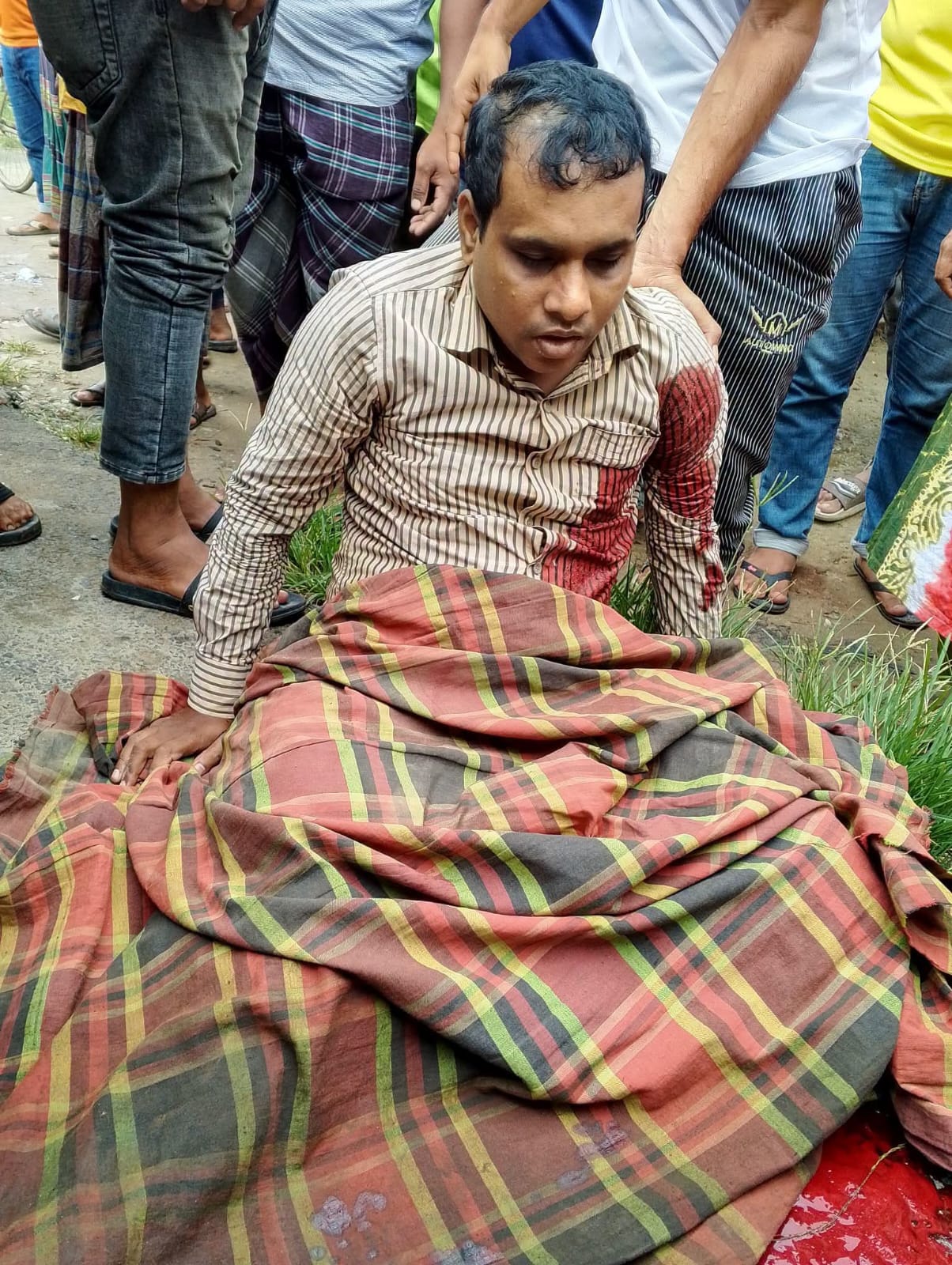 সড়ক দুর্ঘটনায় ওষুধ কোম্পানির এমপিও নিহত