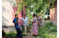 রাস্তা নিয়ে বিরোধে দম্পতিকে মারধর,পুলিশ কর্মকর্তার বিরুদ্ধে থানায় অভিযোগ